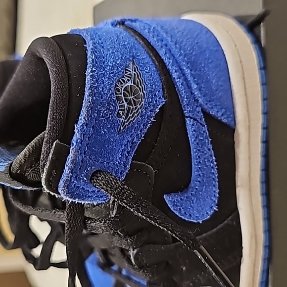 Jordan 1 retro high OG - Picture 4 of 9